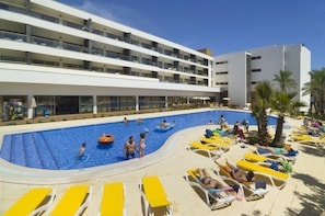 Utomhuspool