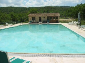 Utomhuspool