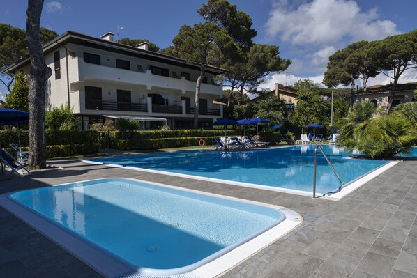 Utomhuspool