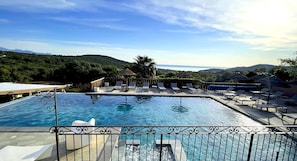 Infinitypool