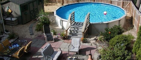 Pool and patio