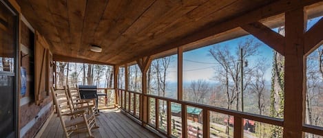 Front screened porch