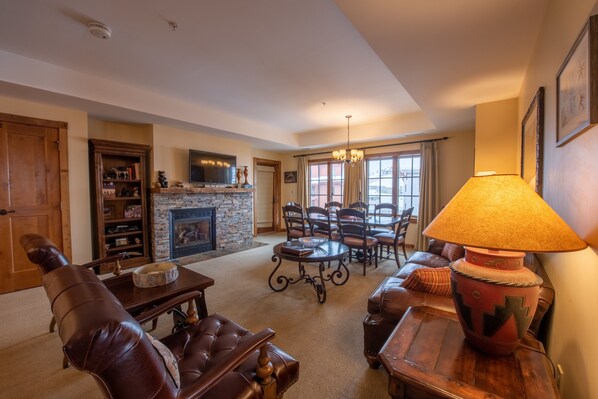 Room, Living Room, Indoors, Couch, Furniture