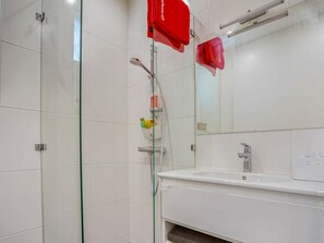 Luminaire Plomberie, Bâtiment, Baignoire, Robinet, Tete De Douche, Douche, Salle De Bains, Design Intérieur