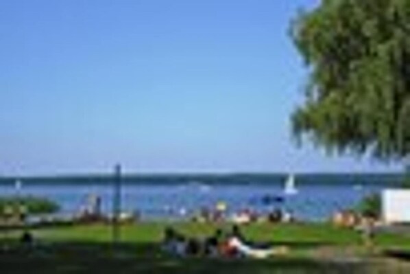 Surroundings [summer] (1-5 km)