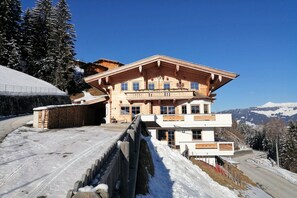 Holiday Home Exterior [winter]