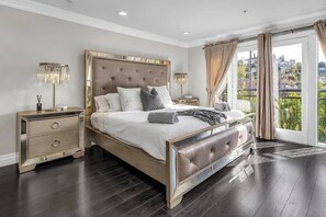 Wake Up to Views of Hollywood Hills