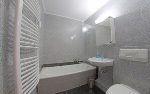 Apartment 238