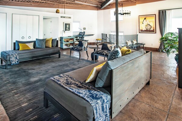 Light and airy 2nd level with 12 foot ceilings and large windows.