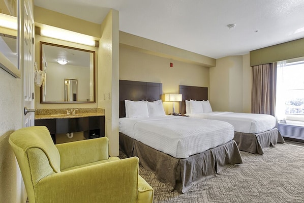 2 Double beds