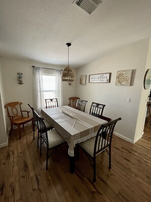Dining room with 6 chairs.