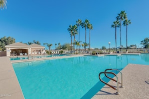 Five sun lakes pools to choose from.