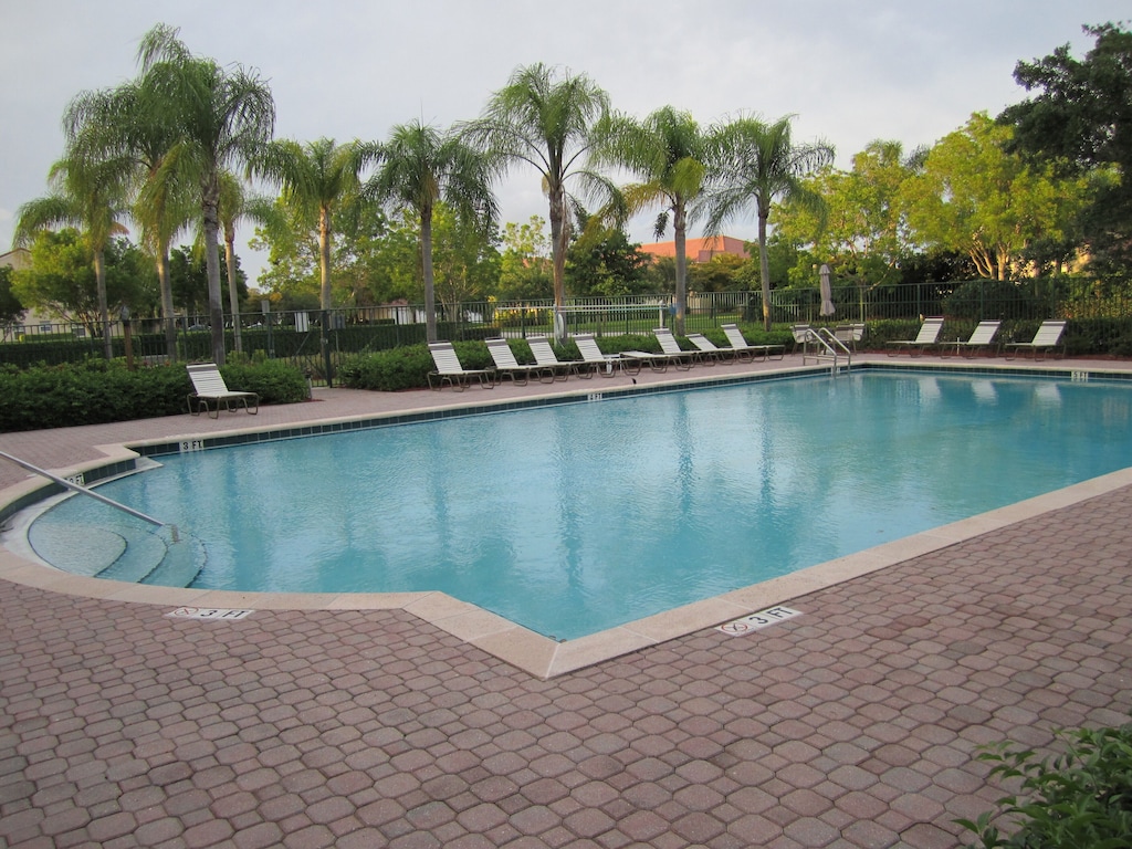 Huntington Lakes Vacation Rentals condo and apartment rentals & more
