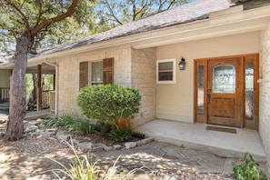 Even the decorative touches on the Retreat's front door say, "Welcome to the Texas Hill Country!"