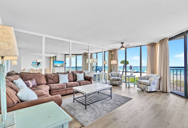 Windward 106 at Edgewater