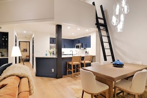 1.2-kayenta-lodge-mountain-village-living-dining