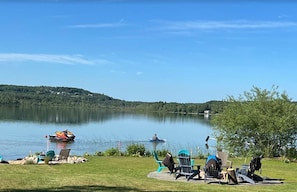 Fire pit patio - sandy beach - beautiful lake