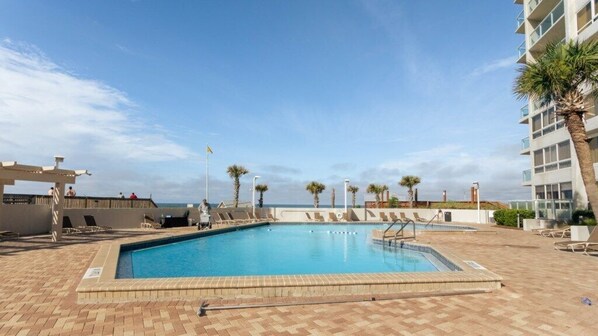 Club Wyndham Bay Club_1.jpg