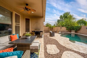Please request pool heating prior to your stay as it can take a few days to warm up