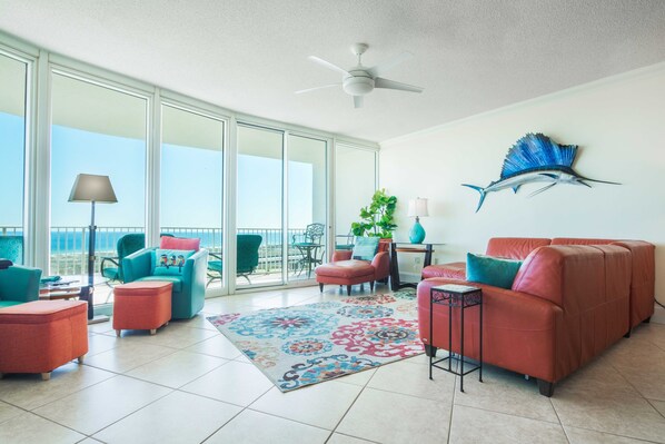 Caribe Resort B913 Living Room