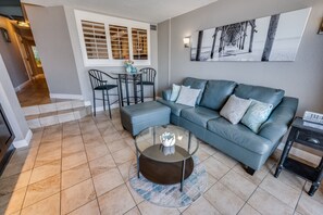 Large Living Area with Views of the Ocean, Beautifully Decorated