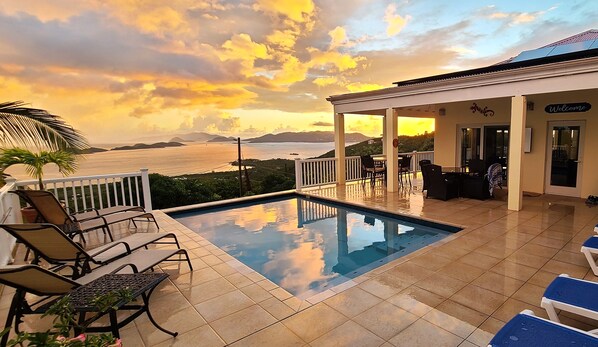 Experience Beauty in Paradise!