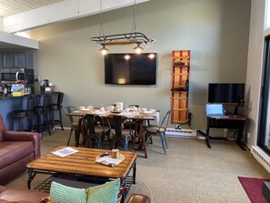 Desk Area