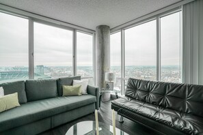 Couch, Furniture, Building, Living Room, Indoors