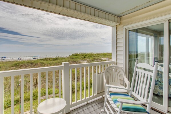 North Myrtle Beach Vacation Rental | 3BR | 2BA | 1,215 Sq Ft | 1 Story