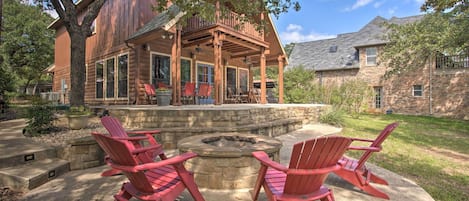 Chico Vacation Rental | 4BR | 2BA | 1,900 Sq Ft | Private Cabin