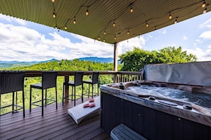 Hot tub with incredible views! The perfect spot to unwind!