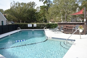 Community pool steps away. Open during warm months