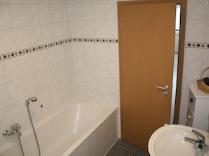 Ferienwohnung, 54qm, 1 Schlafzimmer, 1 Wohn-/Schlafzimmer, max. 3 Personen