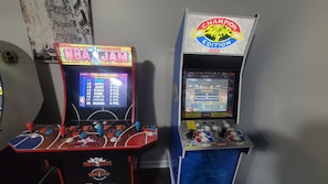 Spielezimmer