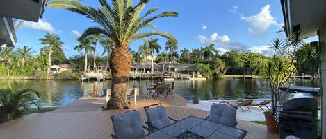 Oversized deck with several sitting areas