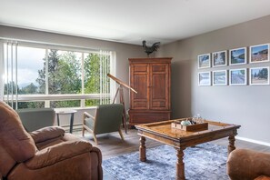 Use the telescope | Main Level