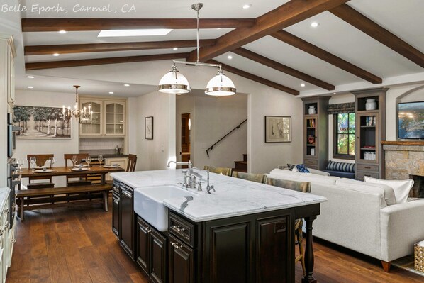 Welcome to Carmel Belle Epoch