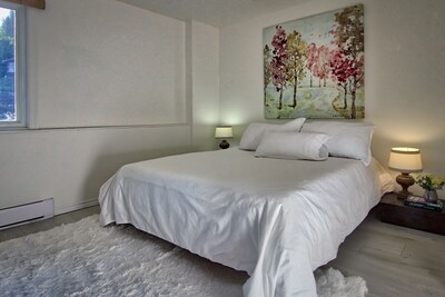 New listing Bright oceanfront retreat - 2 bedroom groundfloor suite 