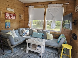Find your perfect napping spot in the three-season room