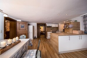 Kitchen area