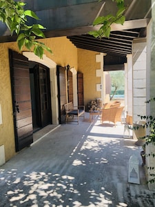 Provencal Luxury - Walking distance to town center