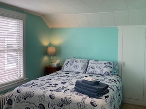 Furniture, Bed, Home Decor, Bedroom, Indoors