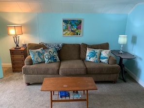 Couch, Furniture, Table, Living Room, Indoors