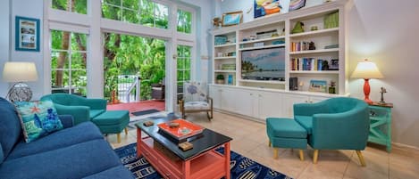 COLORS OF THE KEYS is a bright and vibrant townhome that embodies Key West’s colorful & tropical spirit...