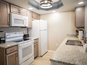 Full Kitchen.