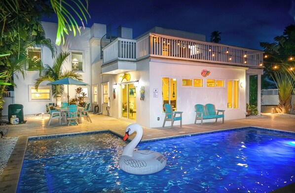 The gem of Oasis is the very private backyard with large heated pool.