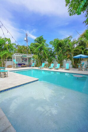 You can work on your tan and have fun in the pool in privacy.