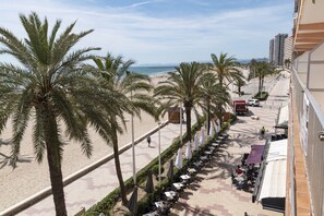 Uitzicht op strand/zee