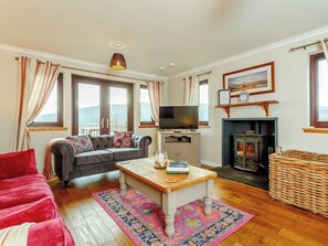 Living room | The Big Hoose, Linside
