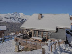 The chalet is situated directly on the piste